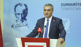 Müslim Sarı büyüme rakamları açıklaması,Türkiye ekonomisi 2026 2 çeyrek büyüme,CHP ekonomi eleştirisi,dezenflasyon programı faturası