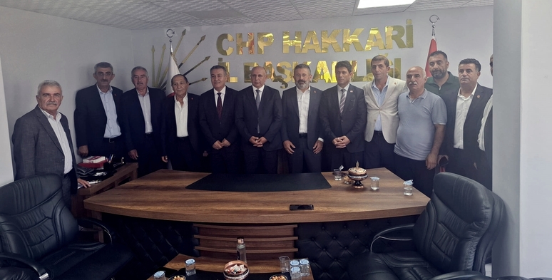 CHP Genel Başkan Yardımcıları Hakkari ziyareti,Nevaf Bilek ,Adnan Demirci ,Nazım Demir CHP Hakkari,CHP bölge ziyaretleri 2026,Hakkari CHP teşkilat çalışmaları,Siyaset