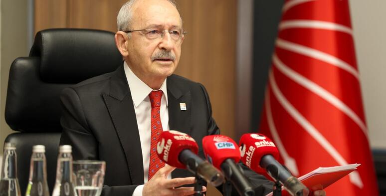 Kemal Kılıçdaroğlu borsa açıklaması,CHP Ekonomi Masası borsa krizi toplantısı,Mehmet Şimşek borsa manipülasyonu,yedili borsa çetesi,borsa mağdurları,Kılıçdaroğlu'ndan Şimşek ve Erdoğan'a 7 borsa sorusu