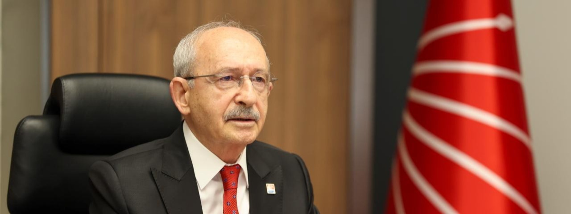 Kemal Kılıçdaroğlu borsa açıklaması,CHP Ekonomi Masası borsa krizi toplantısı,Mehmet Şimşek borsa manipülasyonu,yedili borsa çetesi,borsa mağdurları,Kılıçdaroğlu'ndan Şimşek ve Erdoğan'a 7 borsa sorusu