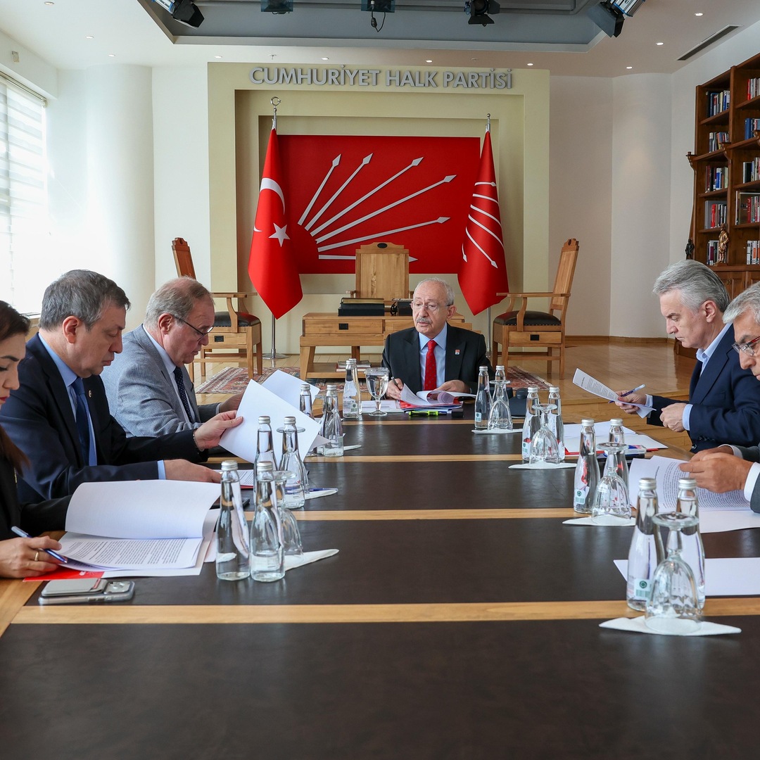 CHP Ekonomi Masası Acil Olarak Toplandı