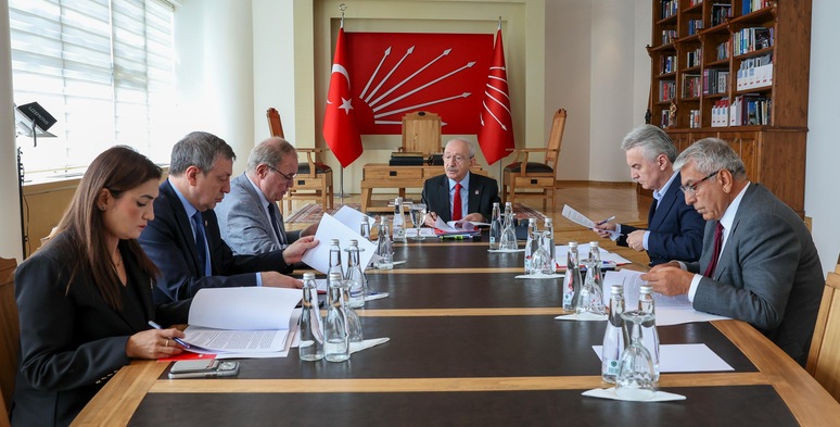 CHP Ekonomi Masası,Borsa,Olağanüstü fiyat hareketleri,hızlı fon büyümeleri,ekonomik tehlike,Kemal Kılıçdaroğlu