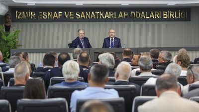 Kemal Kılıçdaroğlu İzmir esnaf ziyareti,CHP esnaf bakanlığı vaadi,üç harfli zincir marketler,Halk Bankası ucuz kredi esnaf,Kemal Kılıçdaroğlu İzmir Esnaf Odaları Birliği