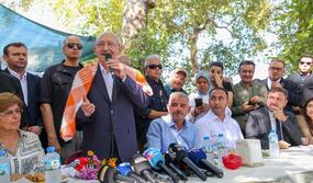 Kemal Kılıçdaroğlu Buca Kaynaklar Köyü,CHP Kılıçdaroğlu Buca köy ziyareti,Kılıçdaroğlu sosyal devlet açıklaması,Kaynaklar Köyü kahvaltı buluşması Kılıçdaroğlu,CHP İzmir köylü buluşması