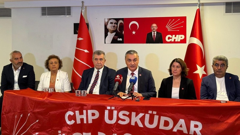CHP,Müslim Sarı,Yüreğir,Üsküdar,İstanbul,Belediye Meclis Üyeleri,Başkanvekili seçimleri,gözaltılar seçim ayarlı müdahale