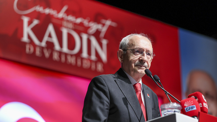 Kemal Kılıçdaroğlu CHP Kadın Kolları paneli,Cumhuriyet Bir Kadın Devrimidir,Kılıçdaroğlu kadın hakları konuşması,CHP kadının gücü ve Cumhuriyet devrimi,Kılıçdaroğlu seçme ve seçilme hakkı kadınlar
