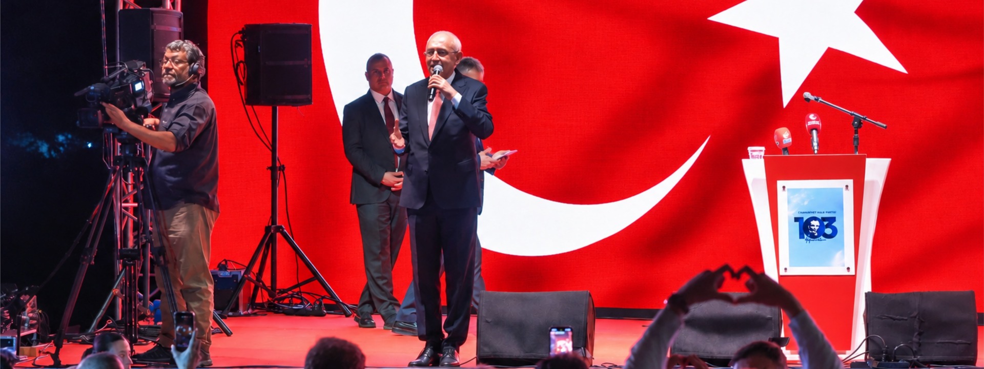 Kemal Kılıçdaroğlu 9 Eylül resepsiyonu konuşmas,Kılıçdaroğlu hesap verebilirlik açıklaması,CHP 103. kuruluş yılı resepsiyonu,Kılıçdaroğlu vergi ve kul hakkı mesajı,CHP Genel Merkez 9 Eylül resepsiyonu,CHP 103 yaşında