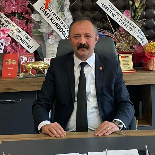 MEHMET BORA ÖZTÜRK