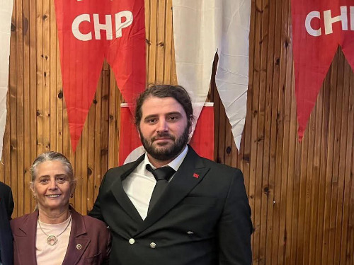 ÖZGÜR  UZUN