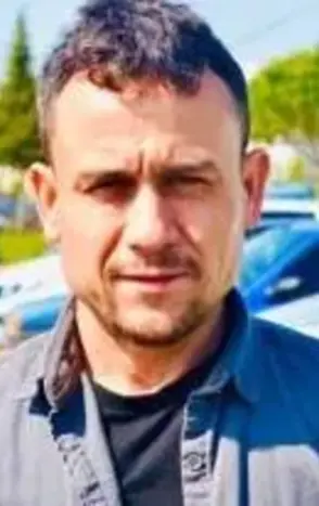 Erdem Çarıksız