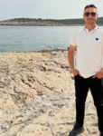 BURAK  GÜR