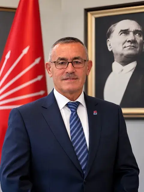 Refik Serttaş
