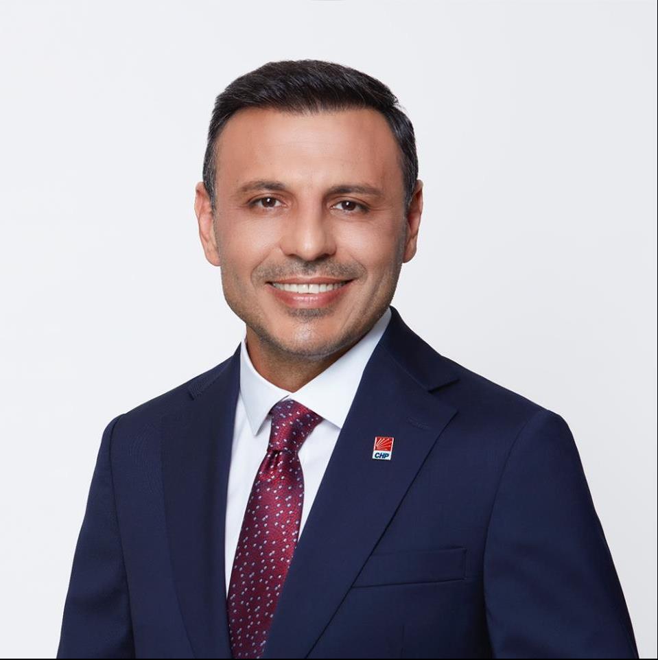 ÖZGÜR ÇELİK