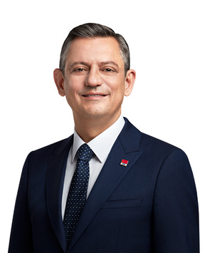 ÖZGÜR ÖZEL