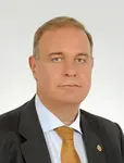 Faik Öztrak