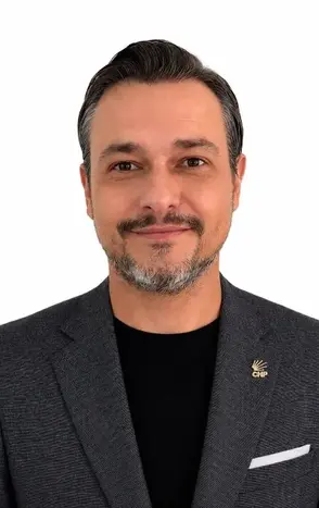 Ozan Varan
