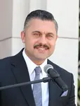 Özgür Kabadayı